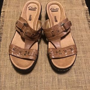 Ladies sandals